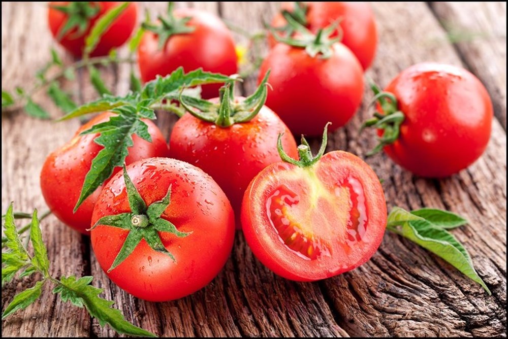 Cà chua không chỉ giàu vitamin C mà còn chứa nhiều vitamin E