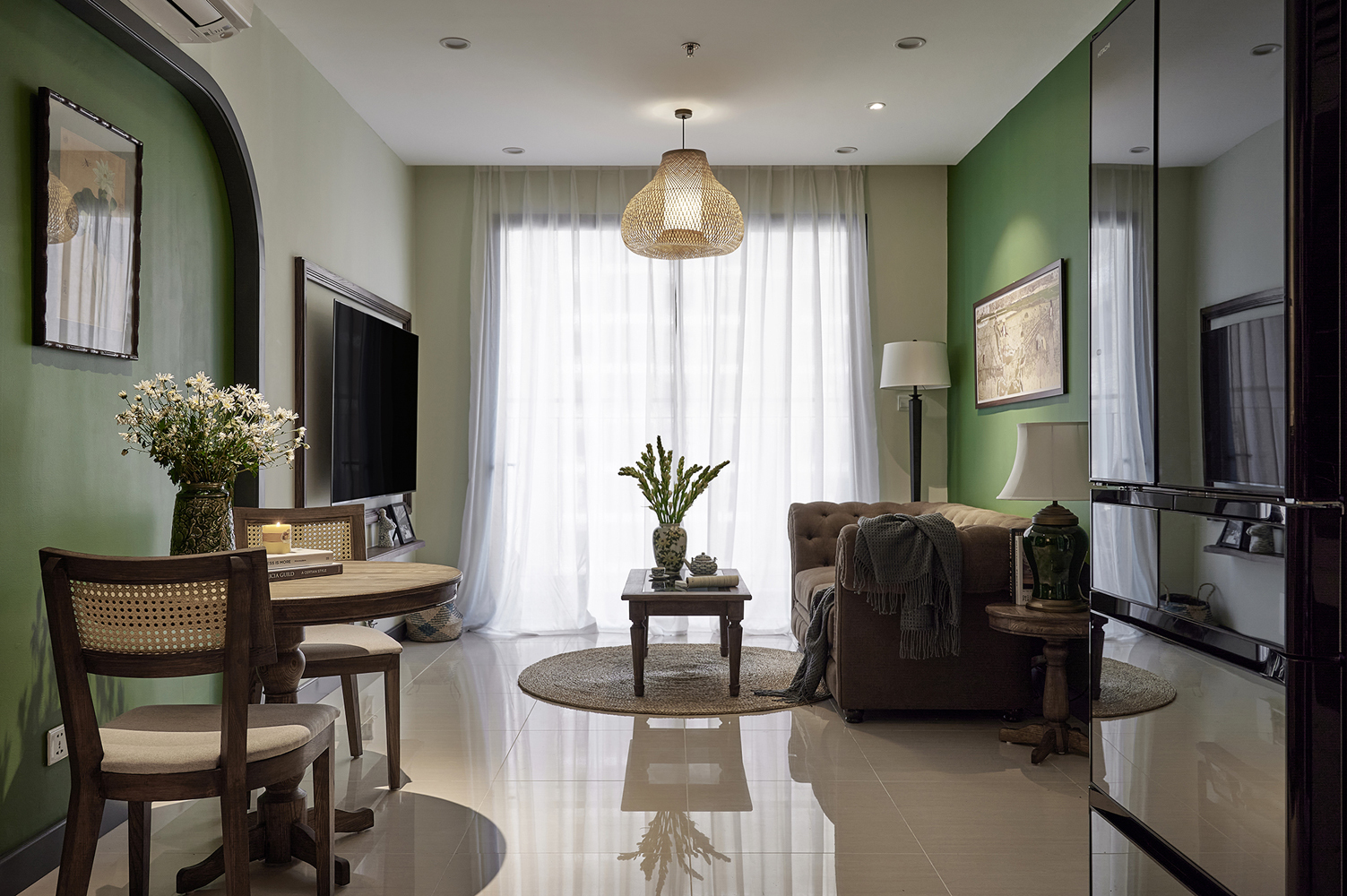 Chiêm ngưỡng căn hộ 55m2 xanh lá đẹp mê mẩn ở Hà Nội