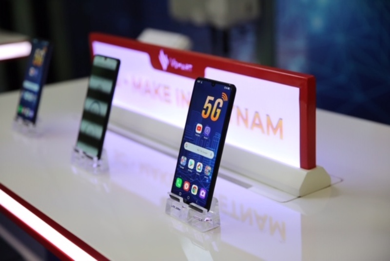 Việt Nam lần đầu tiên sản xuất được smartphone kết nối 5G